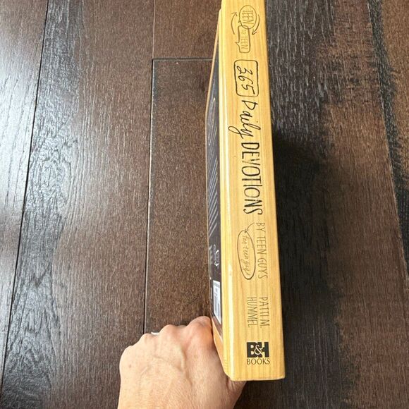 Teen to teen 365 boys daily devotionals book church Sunday school Bible study - Picture 2 of 4